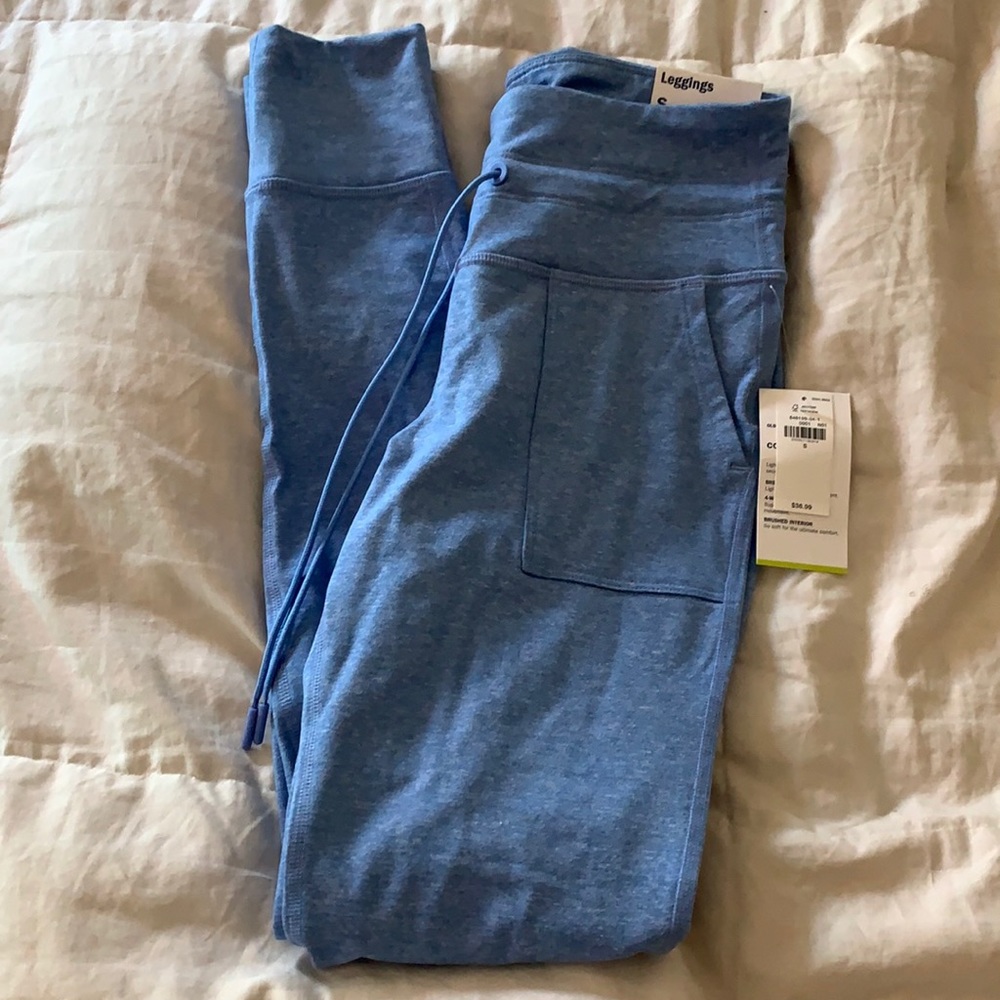 Old Navy leggings.  High Rise go dry